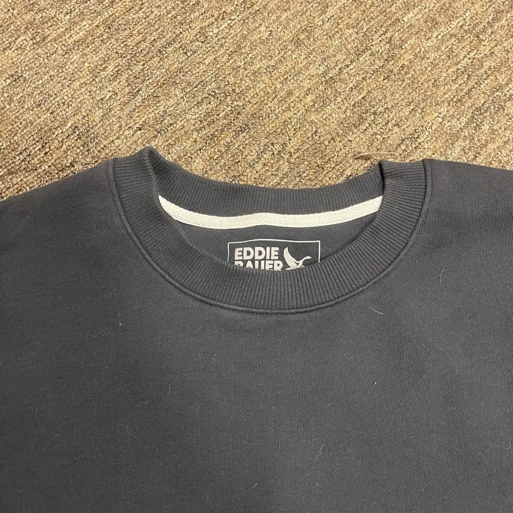 Eddie Bauer black men’s crewneck sweater size 2XL warm winter - Picture 5 of 9